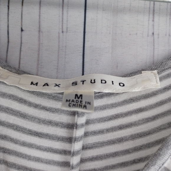 Max Studio Striped Sleeveless Top - Gray and Blue - Picture 6 of 11